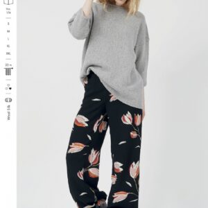 Strikkehæfte 174 model Jonna Klasisk sweater m 3/4 ærmer