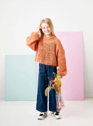 Strikkekit - Bred sweater til piger - 893151 Strikkekit - Bred sweater til pige str 6-8 år