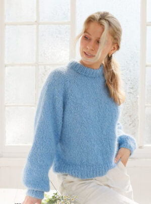 Blueberry Cream Sweater by DROPS Design - Bluse Strikkeopskrift str. S
