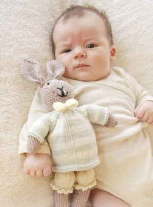 Mr. Bunny by DROPS Design - Baby Bamse Strikkeopskrift