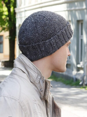 Flagstone Hat by DROPS design - Hue Strikkeopskrift str. S/M - L/XL - Small/Medium