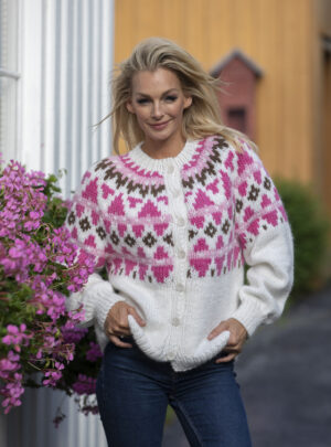 "Pink" cardigan- Viking Design 2426-4 Kit - XS-XL - Viking Snorre, fra Viking