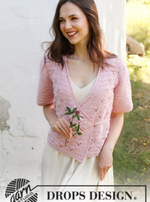 232-35 Hortense Wrap Cardigan by DROPS Design, fra Viking