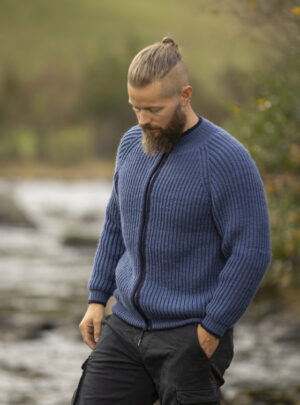 "Brekki" Cardigan - Viking Design 2336-15 Kit - XS-XXL - Viking Eco Highland Wool, fra Viking