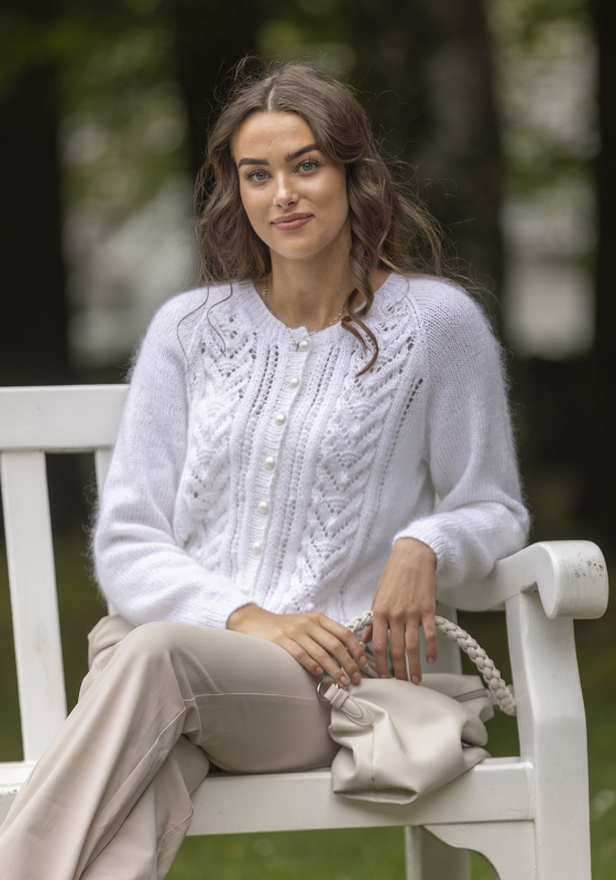 "Celine" Cardigan- Viking Design 2425-6 Kit - XS-XXXL - Viking Bjørk og Viking kid silk , fra Viking "Celine" Cardigan- Viking Design 2425-6 Kit - XS-XXXL - Viking Bjørk og Viking kid silk , fra Viking