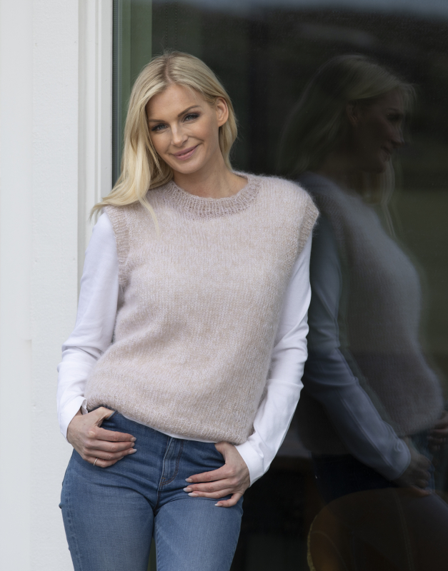 "Clara" Pullover - Viking Design 2012-6A Kit - XS-XXL - Viking Kid-Silk, fra Viking "Clara" Pullover - Viking Design 2012-6A Kit - XS-XXL - Viking Kid-Silk, fra Viking