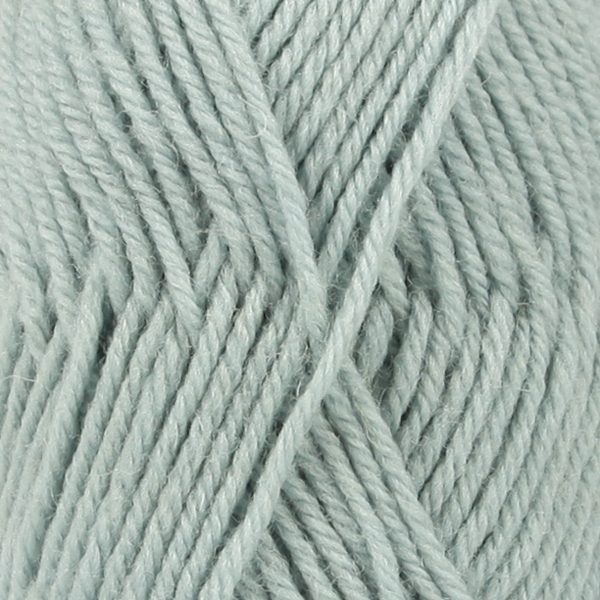 DROPS Karisma Unicolor 69 Lys Grågrøn, Uldgarn, fra DROPS Design DROPS Karisma Unicolor 69 Lys Grågrøn, Uldgarn, fra DROPS Design