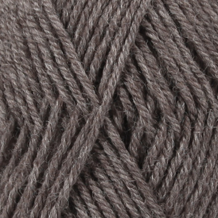 Drops Karisma Garn Mix 54 Beige Meleret Drops Karisma Garn Mix 54 Beige Meleret
