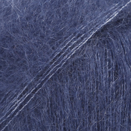 Drops Kid-Silk Garn Unicolor 28 Marineblå Drops Kid-Silk Garn Unicolor 28 Marineblå