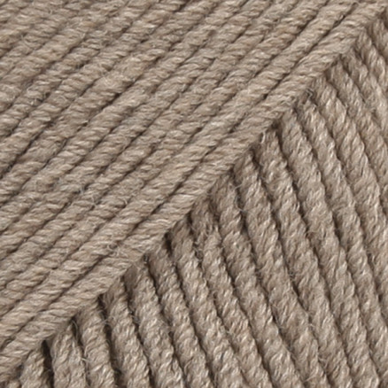 Drops Merino Extra Fine Garn Mix 07 Lysebrun Drops Merino Extra Fine Garn Mix 07 Lysebrun