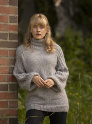 "Duva" Genser - Viking Design 2128-10 Kit - XXS-XXXL - Viking Alpaca Picasso Tweed og Viking Kid-Silk, fra Viking