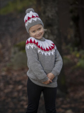 "Nisse" Genser og hue - Viking Design 2032-5A Kit - 2 - 12 år - Viking Alpaca Storm, fra Viking
