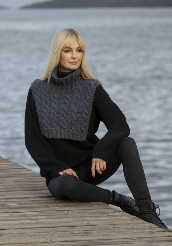 "Rest" Hals - Viking Design 2033-6 Kit - Dame - Viking Alpaca Bris, fra Viking "Rest" Hals - Viking Design 2033-6 Kit - Dame - Viking Alpaca Bris, fra Viking