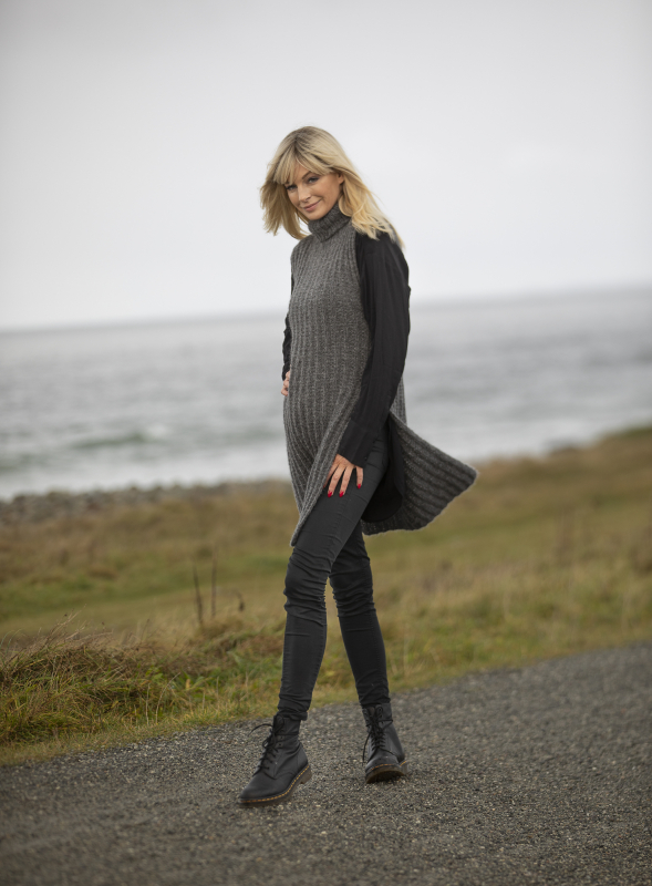 "Vakker" Lang vest - Viking Design 2036-6 Kit - XS-XXL - Viking Alpaca Bris, fra Viking "Vakker" Lang vest - Viking Design 2036-6 Kit - XS-XXL - Viking Alpaca Bris, fra Viking