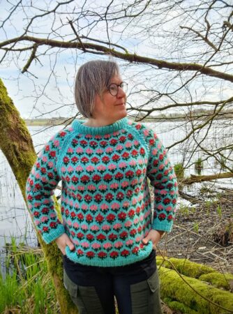 Flower power sweater - Strikkeopskrifter - Nordisk Garn