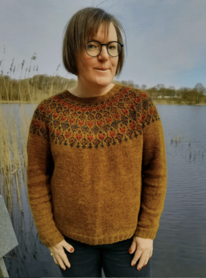 Mikkel Ræv Sweater - Strikkeopskrifter - Nordisk Garn