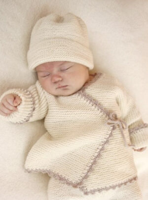 Bedtime Stories by DROPS Design - Baby Jakke Strikkeopskrift str. præmatur - 3/4 år