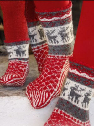 Christmas Stampede by DROPS Design - Sokker Strikkeopskrift str. 26/28 - 41/43