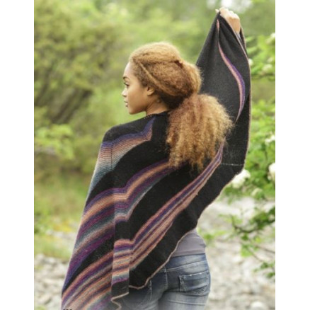 Colours in the Dark by DROPS Design - Sjal Strikkeopskrift 180x47 cm Colours in the Dark by DROPS Design - Sjal Strikkeopskrift 180x47 cm