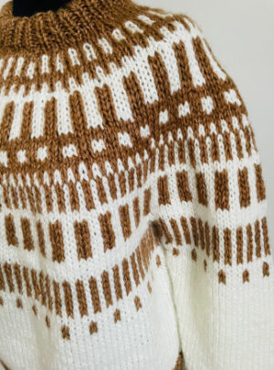 Daisy Sweater af Rito Krea - Sweater Strikkeopskrift str. S-XL