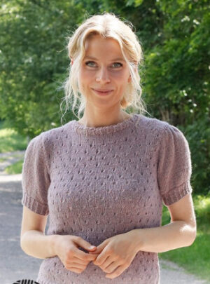 Fairy Woods Top by DROPS Design - Top Strikkeopskrift str. S - XXXL