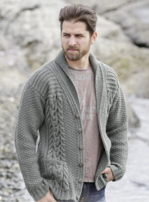 Finnley by DROPS Design - Jakke Strikkeopskrift str. S - XXXL