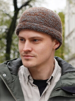 Firewood Hat by DROPS Design - Hue Strikkeopskrift str. S/M - L/XL