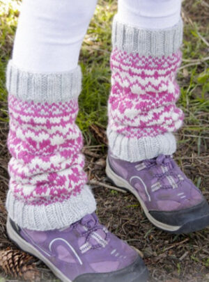 Forest Dance Legwarmers by DROPS Design - Benvarmere Strikkeopskrift str. 3/5 - 9/12 år