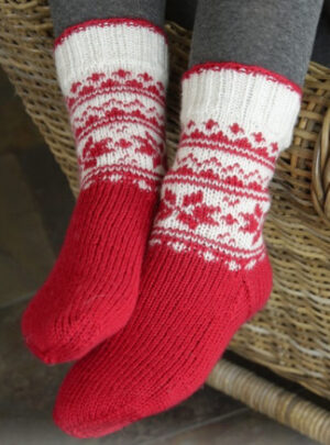 Merry & Warm by DROPS Design - Sokker Strikkeopskrift str. 32/34 - 41/43