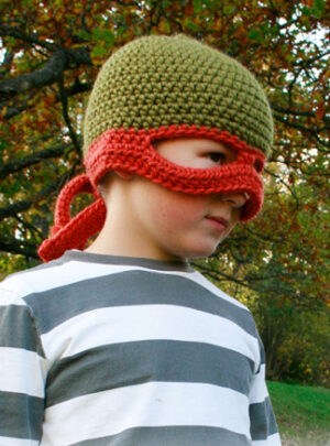 Pizza Ninja by DROPS Design - Ninja Hue Hækleopskrift str. 1/2 år - 7/8 år