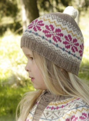 Prairie Fairy Hat by DROPS Design - Hue Strikkeopskrift str. 3/5 - 9/12 år