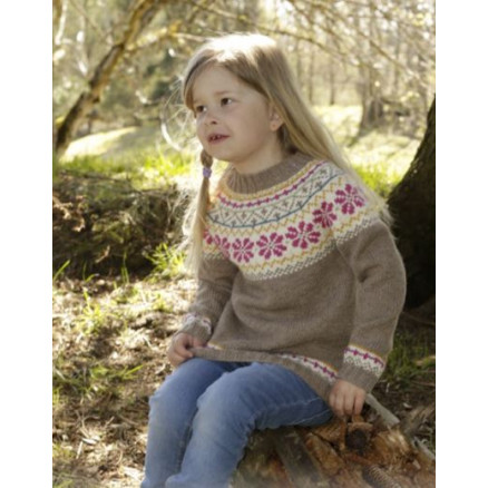 Prairie Fairy Jumper by DROPS Design - Bluse Strikkeopskrift str. 3/4 - 11/12 år Prairie Fairy Jumper by DROPS Design - Bluse Strikkeopskrift str. 3/4 - 11/12 år