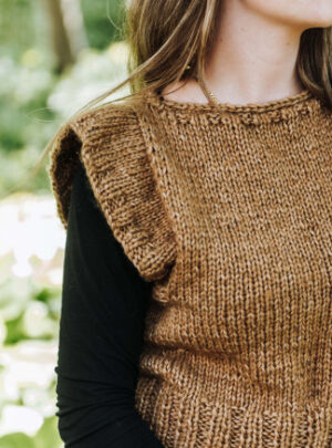 Snowdrop Uldvest af Rito Krea - Vest Strikkeopskrift Str. S-XL