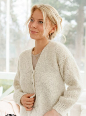 Snuggly Hug by DROPS Design - Cardigan Strikkeopskrift str. XS - XXL