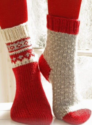 Twinkle Toes by DROPS Design 1 - Julesokker Grå med Lus Strikkeopskrift str. 22/23 - 41/43