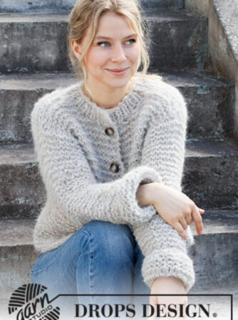 215-34 Campfire Snuggles Cardigan by DROPS Design, fra Viking