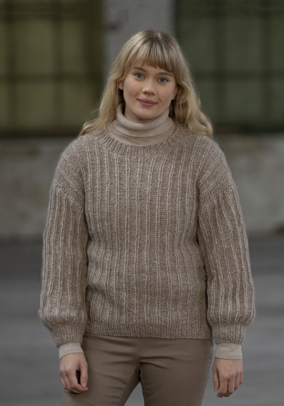 "Bollette" Genser - Viking Design 2206-1 Kit - XS-XXXL - Viking Alpaca Bris, fra Viking "Bollette" Genser - Viking Design 2206-1 Kit - XS-XXXL - Viking Alpaca Bris, fra Viking