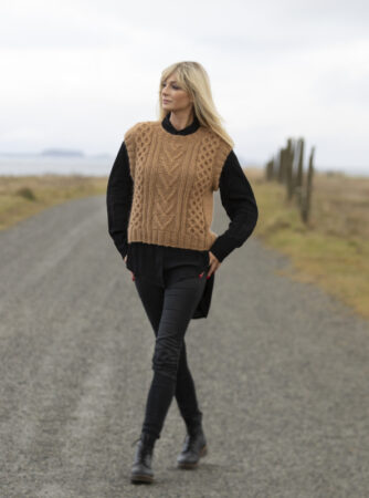"Sammen" Vest - Viking Design 2035-9B Kit - XS-XXL - Viking Alpaca Bris, fra Viking
