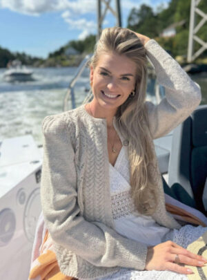 Tresser Cardigan af House of Yarns - Cardigan Strikkeopskrift Str. XXS-XXXL