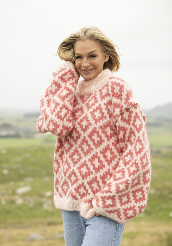 "Kamille" Genser - Viking Design 2519-5 Kit - XS-XL - Viking Alpaca Bris, fra Viking "Kamille" Genser - Viking Design 2519-5 Kit - XS-XL - Viking Alpaca Bris, fra Viking