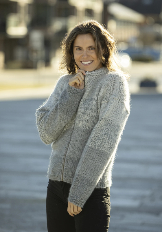 "Melody" Cardigan - Viking Design 2313-4B Kit - XS-XXL - Viking Alpaca Storm & Viking kid silk, fra Viking "Melody" Cardigan - Viking Design 2313-4B Kit - XS-XXL - Viking Alpaca Storm & Viking kid silk, fra Viking