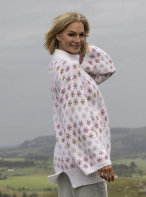 "Myrulla" Genser - Viking Design 2519-11 Kit - XS-XL - Viking Alpaca Bris, fra Viking