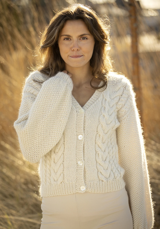 "Neah" Cardigan - Viking Design 2312-1 Kit - XS-XXL - Viking Alpaca Storm & Viking kid silk, fra Viking "Neah" Cardigan - Viking Design 2312-1 Kit - XS-XXL - Viking Alpaca Storm & Viking kid silk, fra Viking
