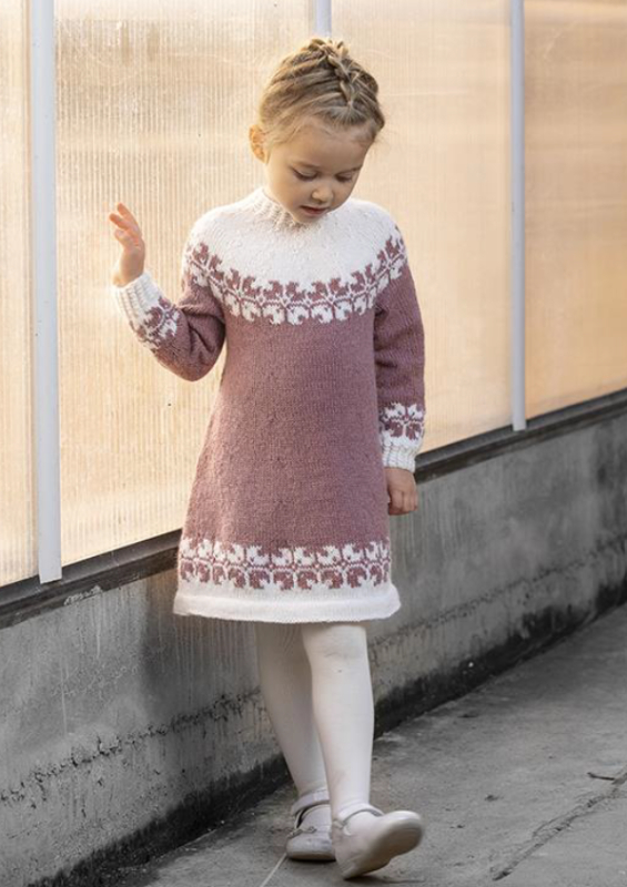 "Helle" Tunika - Viking Design 1825-3 Kit - 1-12 År - Viking Alpaca Storm, fra Viking "Helle" Tunika - Viking Design 1825-3 Kit - 1-12 År - Viking Alpaca Storm, fra Viking