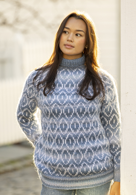 "Terkel" Genser - Viking Design 2526-1C Kit - XS-XXL - Viking Alpaca Bris & bris multi, fra Viking "Terkel" Genser - Viking Design 2526-1C Kit - XS-XXL - Viking Alpaca Bris & bris multi, fra Viking