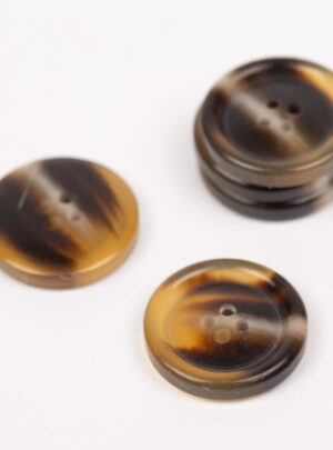 Drops Knap Imiteret Horn (Karamel) 23mm 710- 50 stk