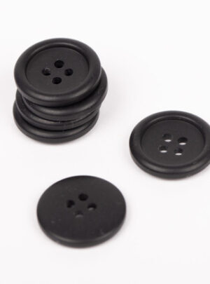 Drops Knap Mat Sort 18mm 817 - 50 stk
