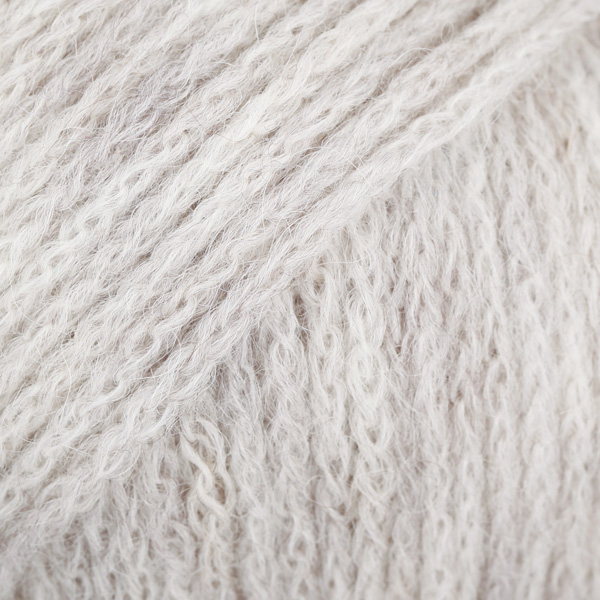 Drops Sky - Lys Beige Mix 03, Alpacagarn, fra DROPS Design Drops Sky - Lys Beige Mix 03, Alpacagarn, fra DROPS Design