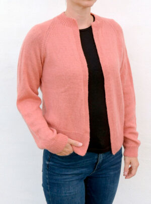 Brushed Armonia Cardigan strikkeopskrift 2558 Jette Brushed Armonia Cardigan 2558 Jette Kun Strikkeopskrift