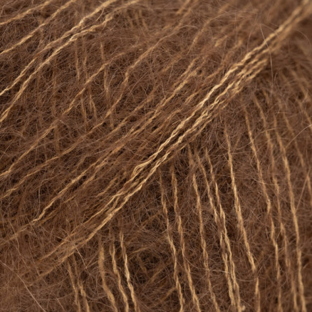 Drops Kid-Silk Garn Unicolor 76 Valnød Drops Kid-Silk Garn Unicolor 76 Valnød